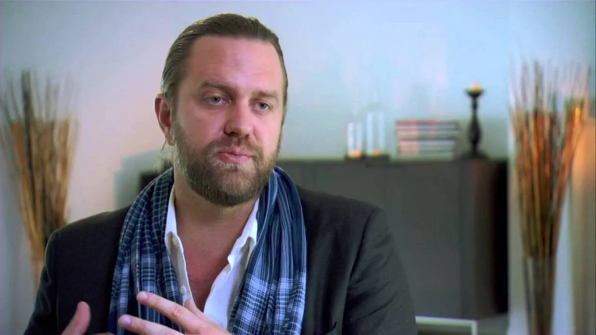 Проиграл деньги в казино: режиссера «47 ронинов» признали виновным в мошенничестве