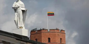 Литва запретила наружную рекламу букмекеров
