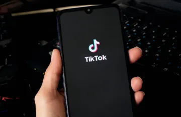 Пользователи TikTok в опасности